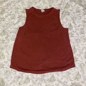 Size small, super soft, well kept, great quality, cut off, maroonish
